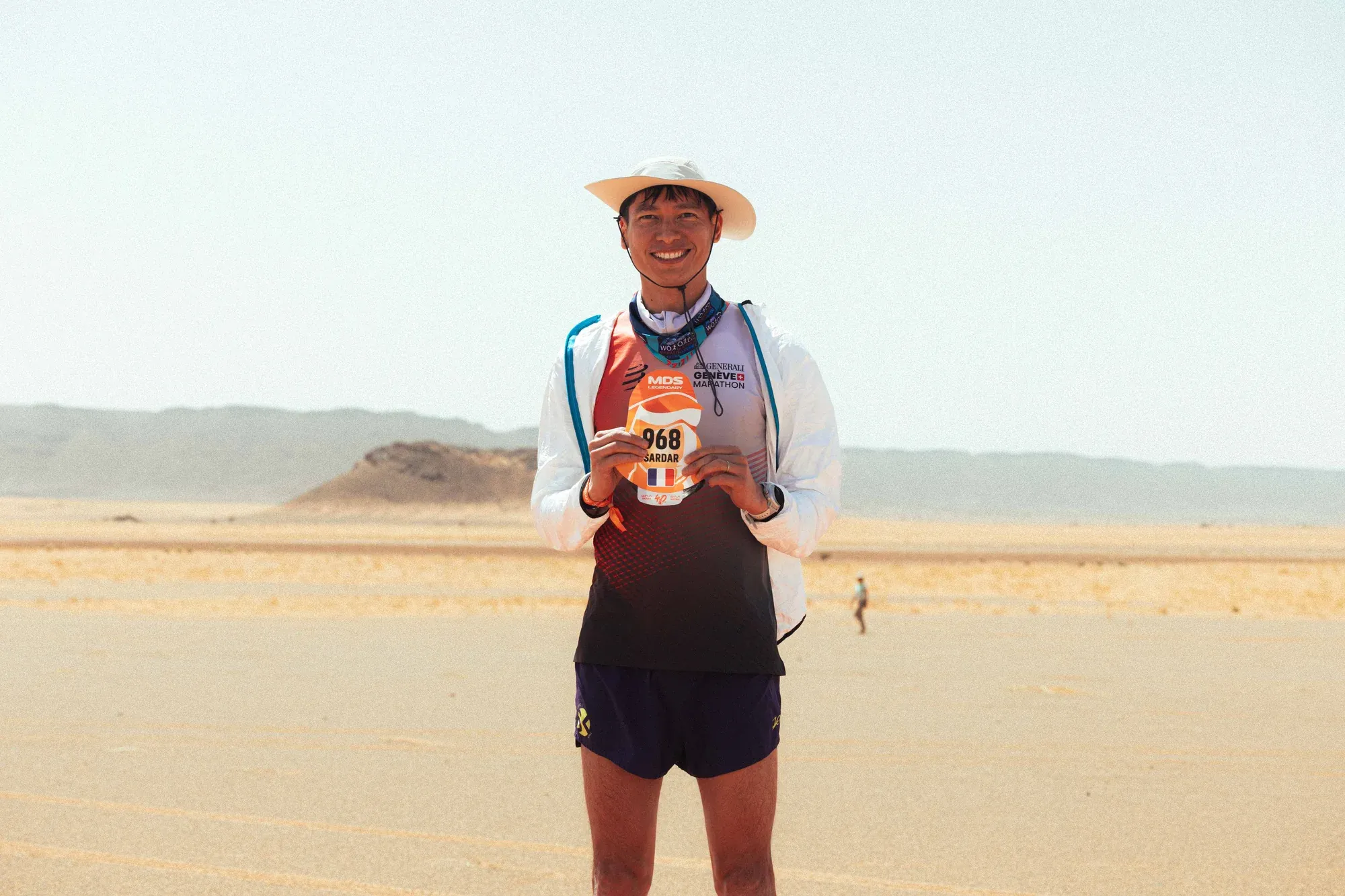 Pre-race bib and gear flatlay for MDS 2026
